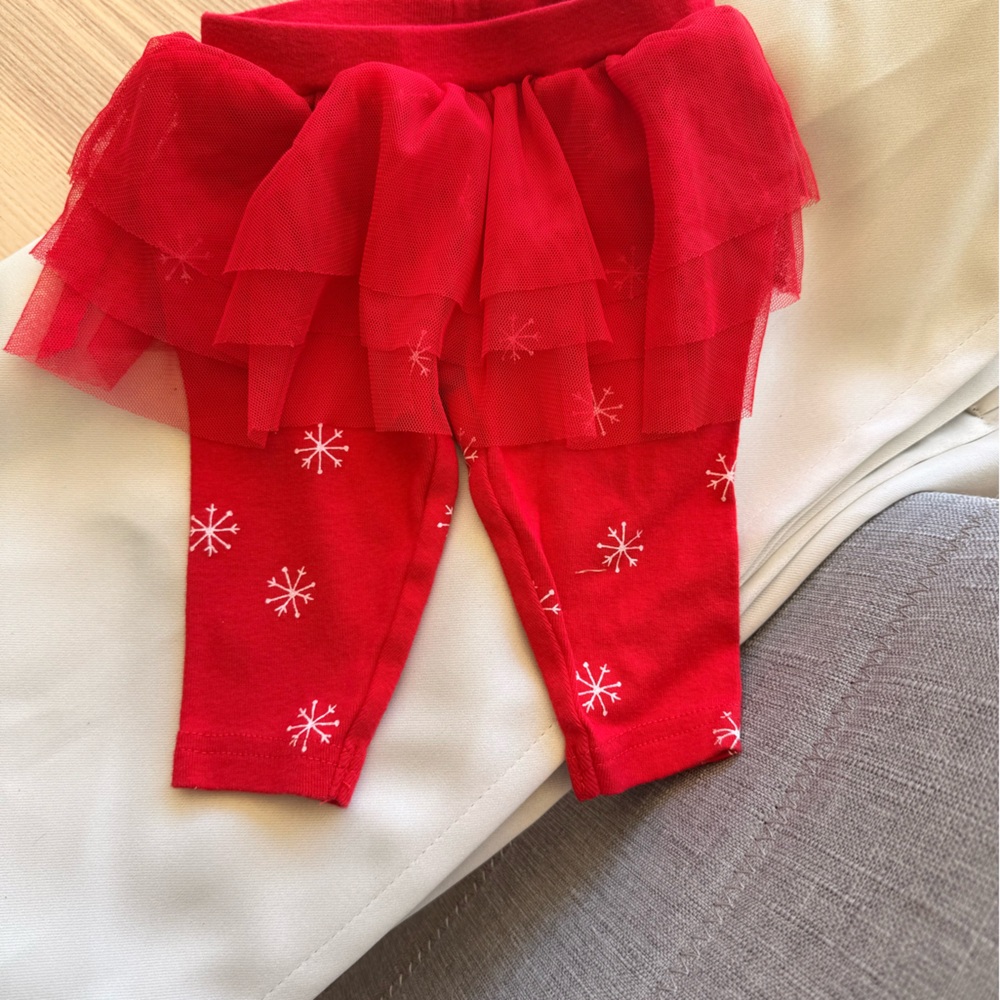 Baby 0-3 Months multiple items! Holiday Couture for baby girls